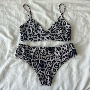 Mikoh Leopard Set XS (Napoli Top & Bondi 2 Bottom)
